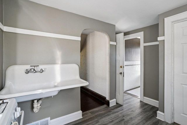 5847 N 40th STREET #5849, Milwaukee, WI 53209