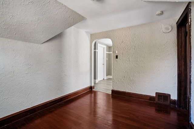 5847 N 40th STREET #5849, Milwaukee, WI 53209