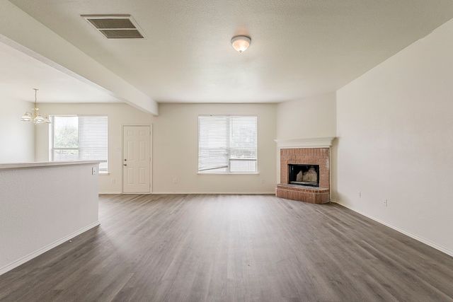1720 Triumph Trail, Arlington, TX 76002
