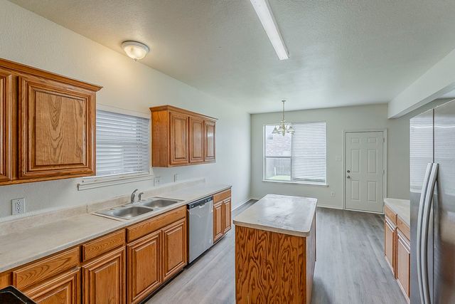 1720 Triumph Trail, Arlington, TX 76002