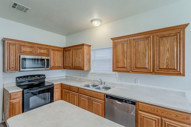 1720 Triumph Trail, Arlington, TX 76002