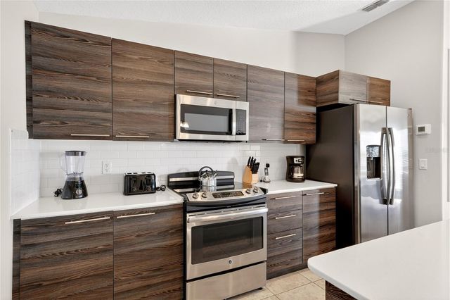 121 KENNY BLVD, Haines City, FL 33844