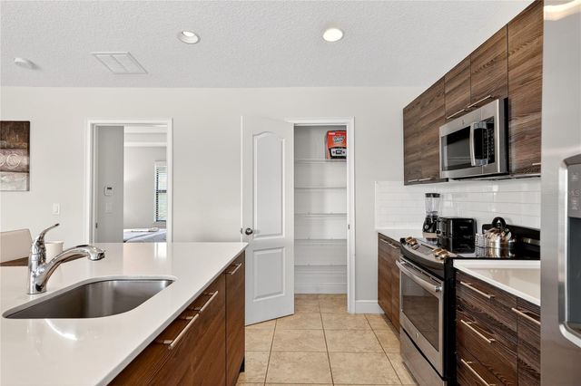 121 KENNY BLVD, Haines City, FL 33844