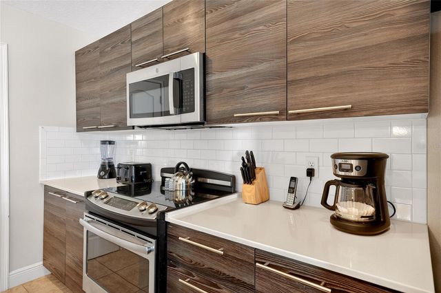 121 KENNY BLVD, Haines City, FL 33844