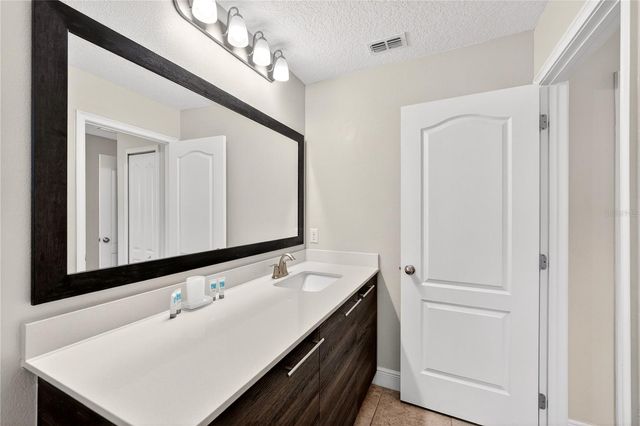 121 KENNY BLVD, Haines City, FL 33844