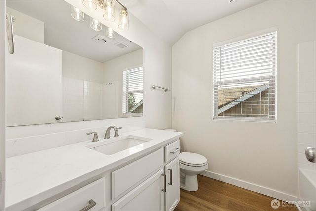 20107 40th Avenue E, Spanaway, WA 98387