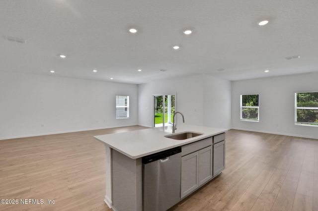 3431 HUMPHREY Street, Green Cove Springs, FL 32043