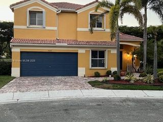 4008 Staghorn Ln, Weston, FL 33331