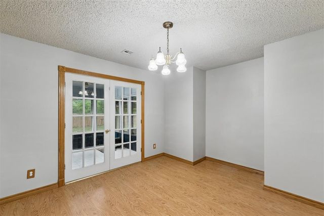 1008 W Washington Circle, Tecumseh, OK 74873
