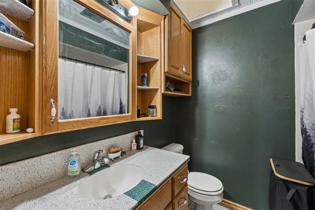 1008 W Washington Circle, Tecumseh, OK 74873