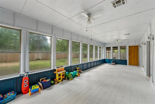 1008 W Washington Circle, Tecumseh, OK 74873