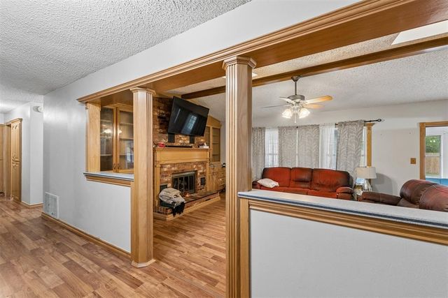 1008 W Washington Circle, Tecumseh, OK 74873