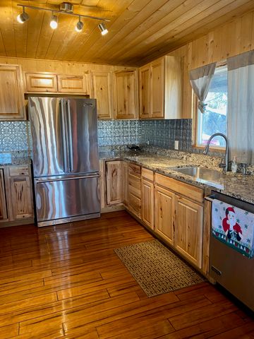 45580 Half Circle Eleven, California Hot Springs, CA 93207