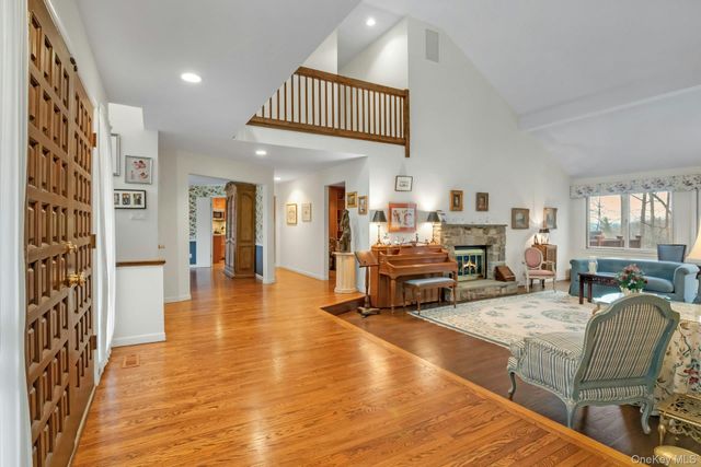 121 Law Road, Briarcliff Manor, NY 10510