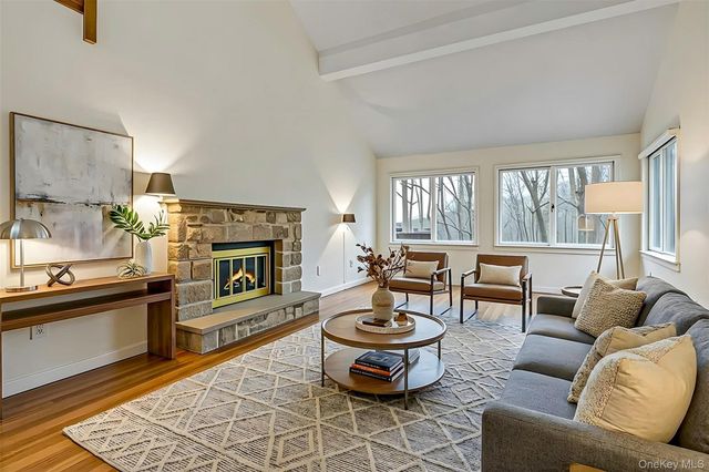 121 Law Road, Briarcliff Manor, NY 10510