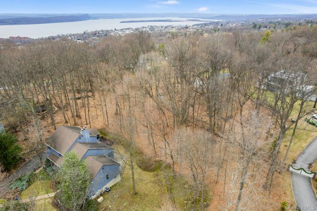 121 Law Road, Briarcliff Manor, NY 10510