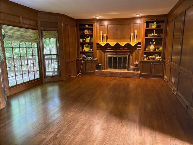 1143 Byrnwyck Road NE, Brookhaven, GA 30319