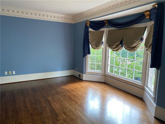 1143 Byrnwyck Road NE, Brookhaven, GA 30319