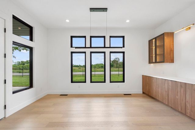 3980 E Dunrobin Drive, Springfield, MO 65809