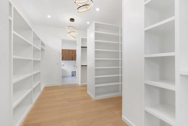 3980 E Dunrobin Drive, Springfield, MO 65809