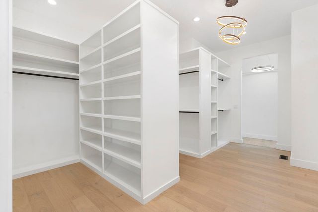 3980 E Dunrobin Drive, Springfield, MO 65809