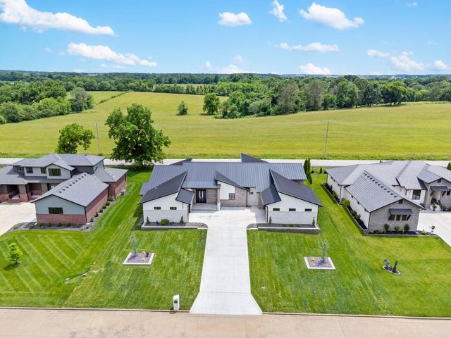 3980 E Dunrobin Drive, Springfield, MO 65809