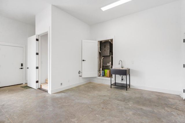 3980 E Dunrobin Drive, Springfield, MO 65809