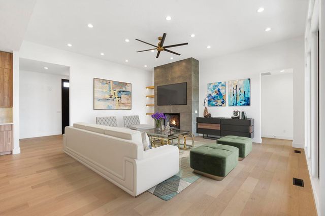 3980 E Dunrobin Drive, Springfield, MO 65809