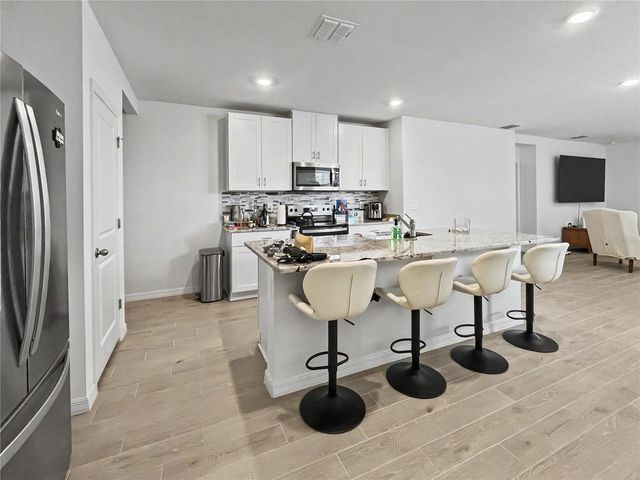 137 WHITELAND BEND, Nokomis, FL 34275