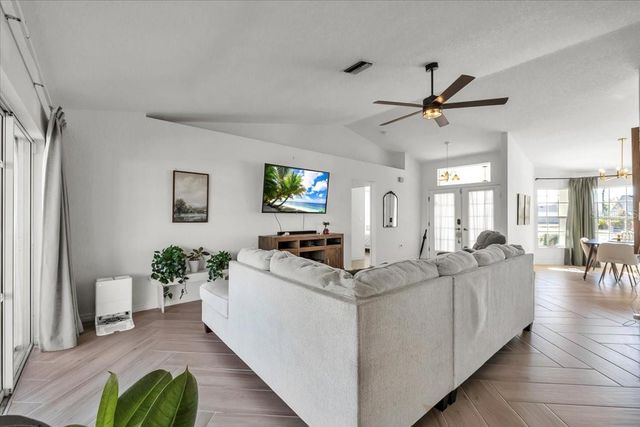 320 TANDIL STREET, Punta Gorda, FL 33983