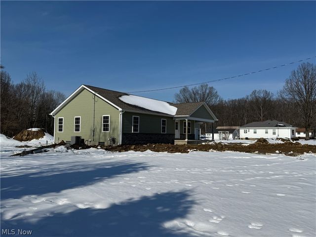 406 S Raccoon Road, Austintown, OH 44515