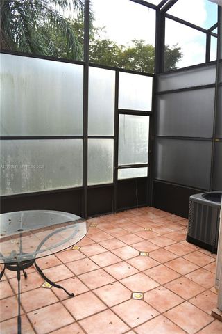 9944 NW 41st St 23, Doral, FL 33178