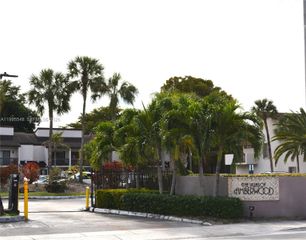 9944 NW 41st St 23, Doral, FL 33178