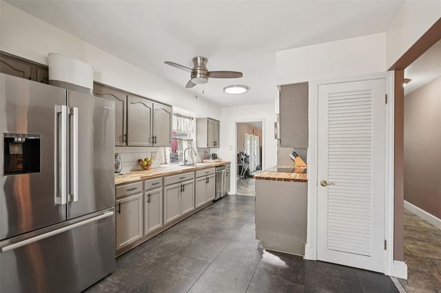 2356 CONWAY BOULEVARD, Port Charlotte, FL 33952