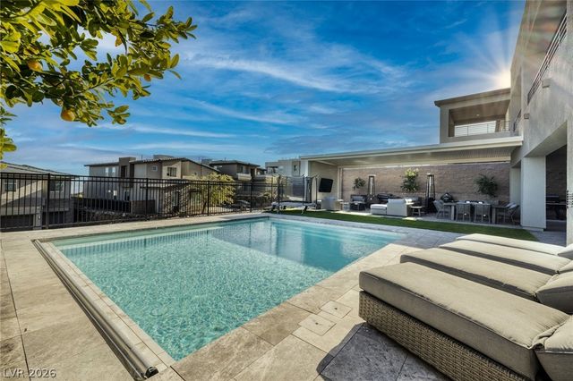 302 Watteau Court, Henderson, NV 89012