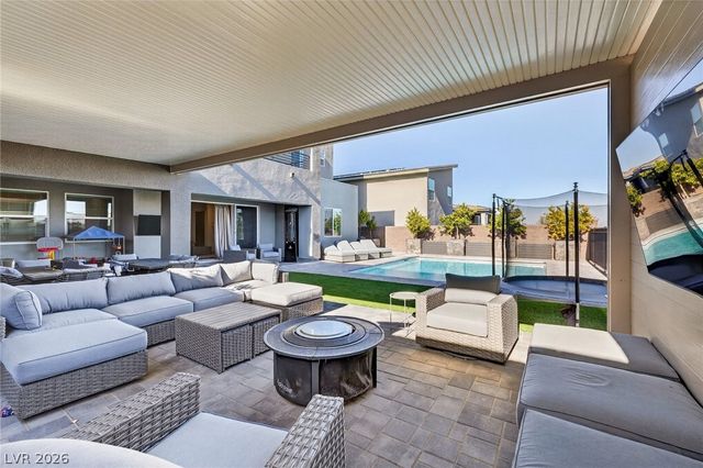 302 Watteau Court, Henderson, NV 89012