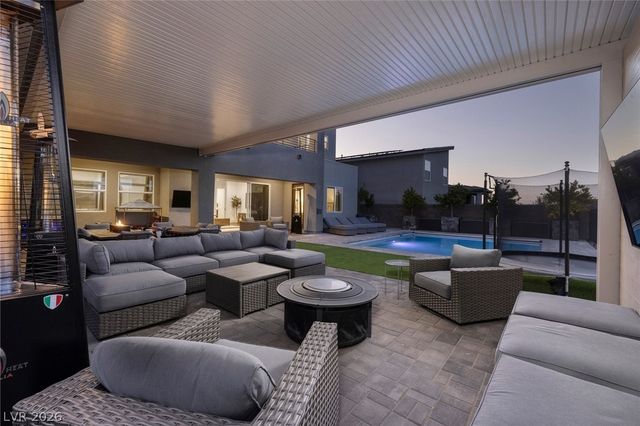 302 Watteau Court, Henderson, NV 89012