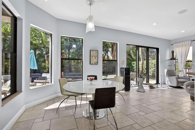 10468 Trianon Place, Wellington, FL 33449