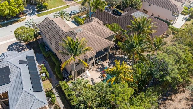 10468 Trianon Place, Wellington, FL 33449