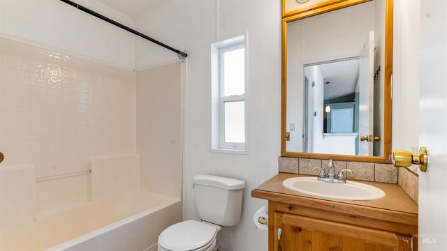 2107 S Phillippi Street, Boise, ID 83705