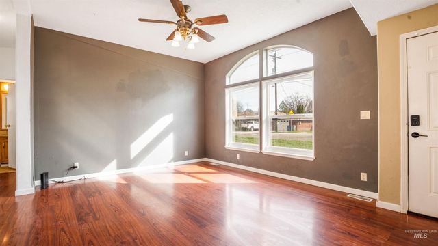 2107 S Phillippi Street, Boise, ID 83705