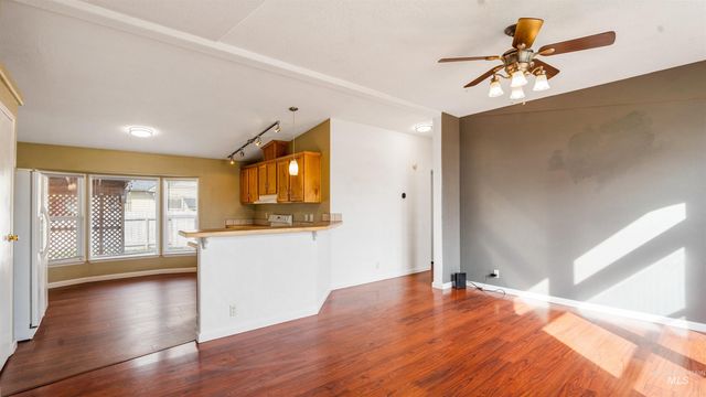 2107 S Phillippi Street, Boise, ID 83705