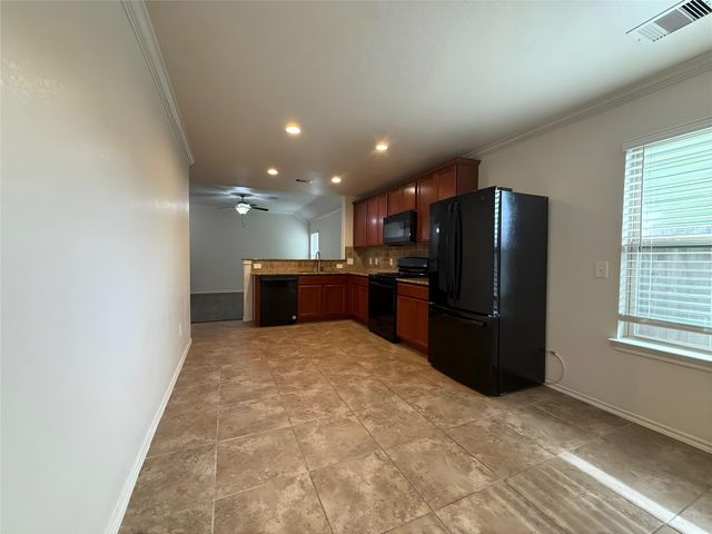 17131 Falcons Nest Landing Drive, Hockley, TX 77447