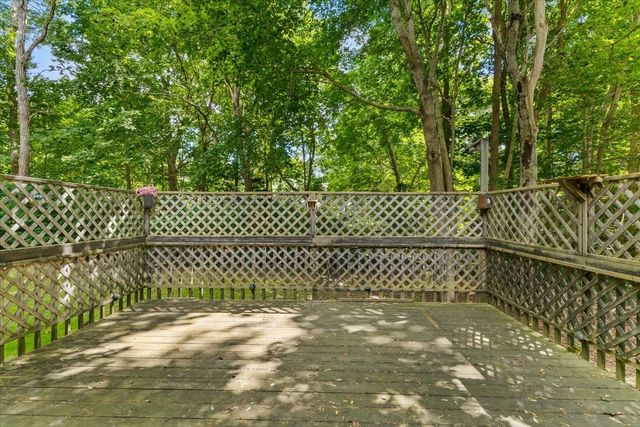 8 Clay Pond Rd, Bourne, MA 02532