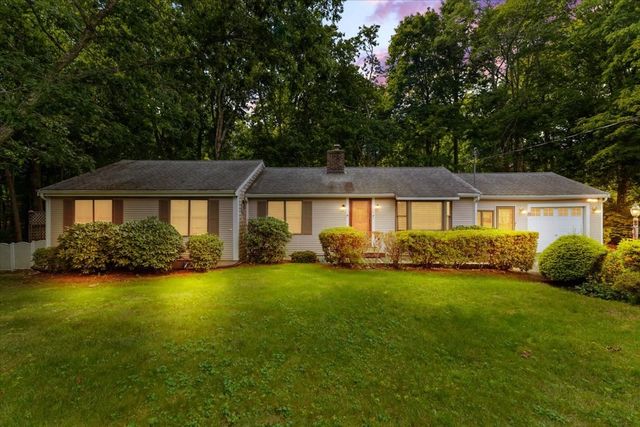 8 Clay Pond Rd, Bourne, MA 02532
