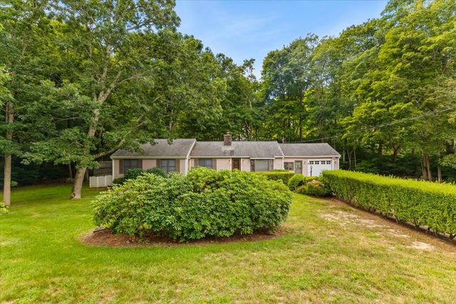 8 Clay Pond Rd, Bourne, MA 02532