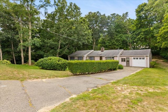 8 Clay Pond Rd, Bourne, MA 02532