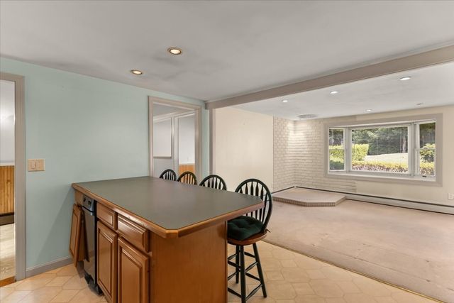 8 Clay Pond Rd, Bourne, MA 02532