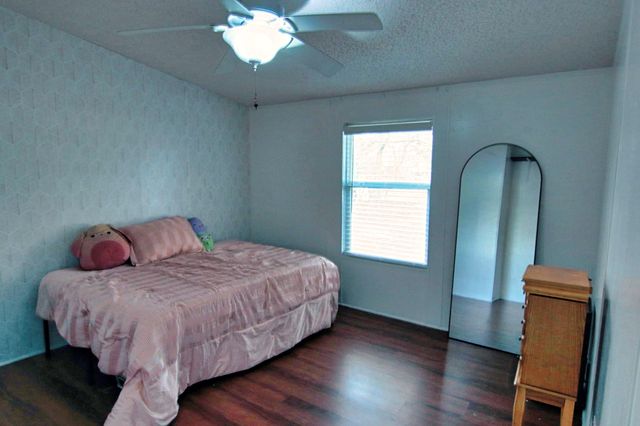 366 County Road 190, Liberty, TX 77575