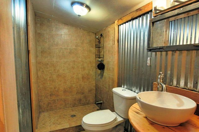 366 County Road 190, Liberty, TX 77575